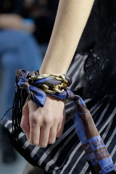 Look 55